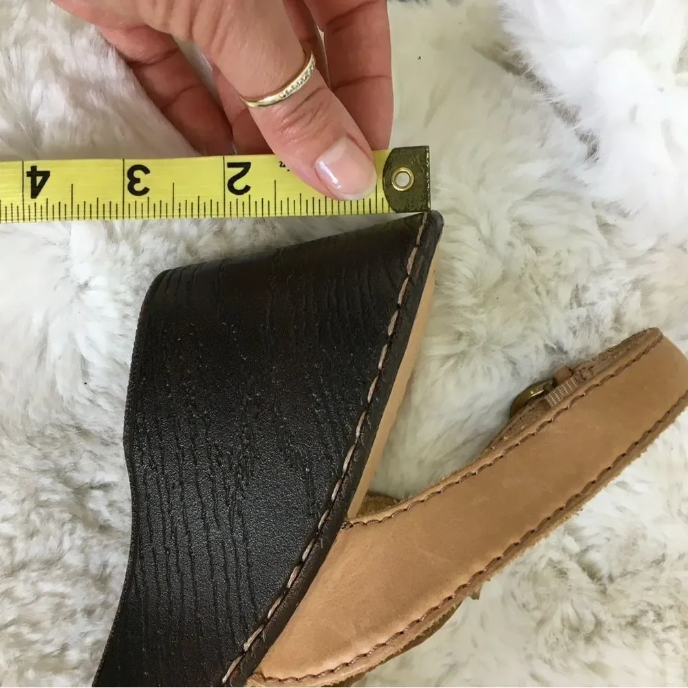 Born Women's Tan Leather Strappy Open Toe Wedge Sandals Size 9M